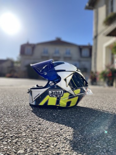 Agv pista world - agv, title